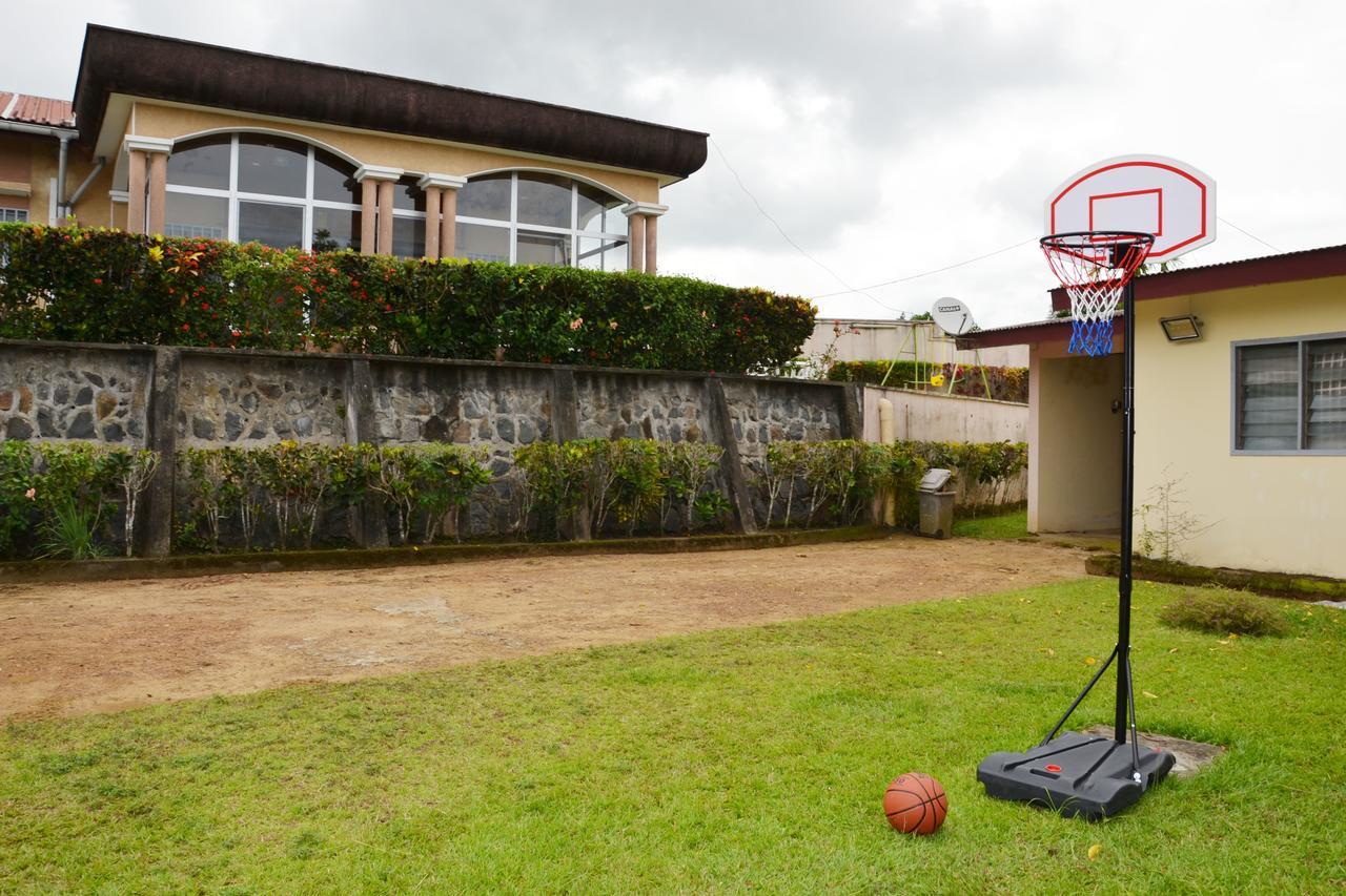 Villa Les 3 Oisillons Kribi Exterior foto